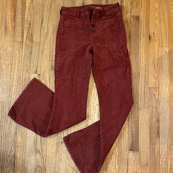 American Eagle Outfitters Women's Burgundy Flare Corduroy Pants 4-Long - Picture 2 of 5